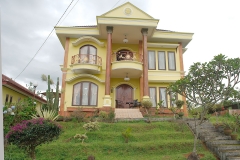 Villa Kuning Puncak
