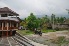 Villa Tebing Batulayang Puncak13